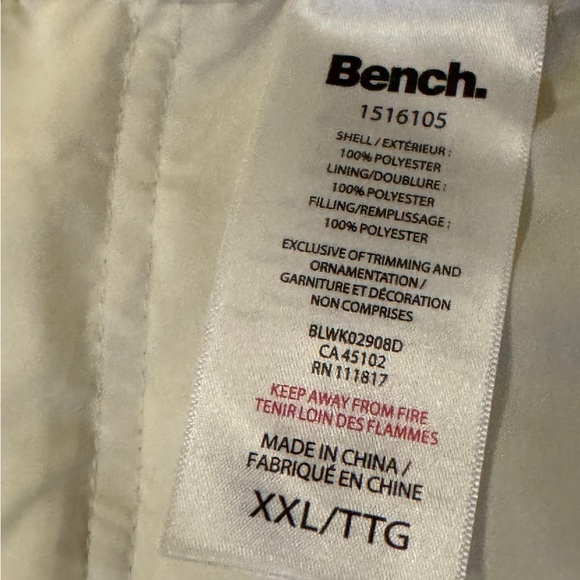 XXL Bench Cream Puffer Vest - Picture 4 of 9